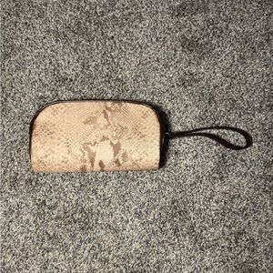 B. Makowsky Wristlet Cosmetic Bag